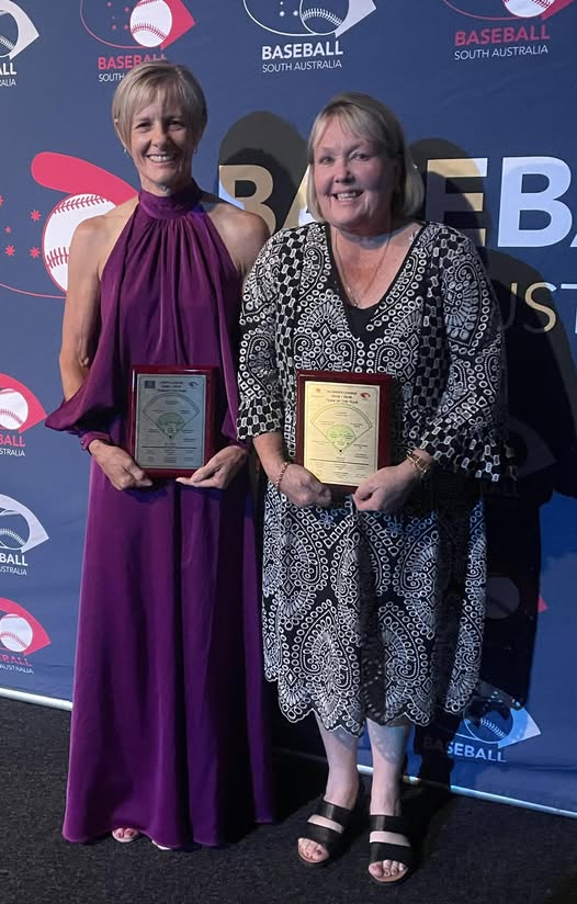 Congratulations to Leanne Smith , Men's Div1 Scorer of the Year and Joanne Owen Div1 Women's Scorer of the Year.